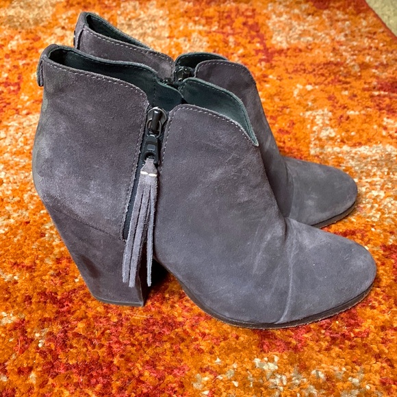 Rag & Bone Suede Tassle Double Zipper Booties Gray - Picture 2 of 10